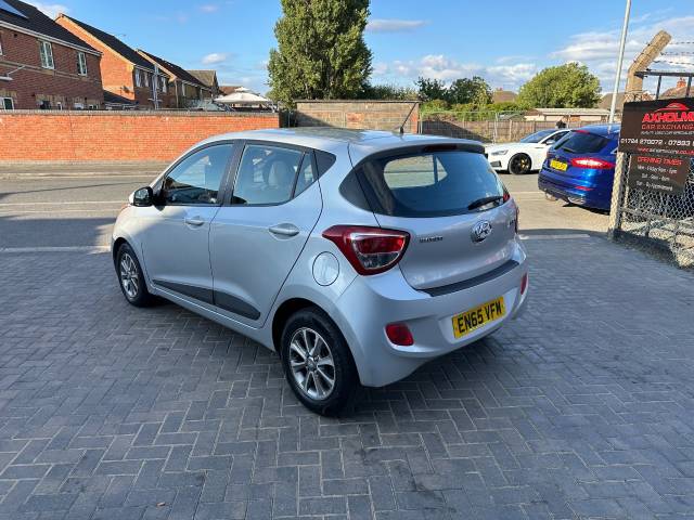 2015 Hyundai i10 1.2 Premium 5dr ideal 1st car