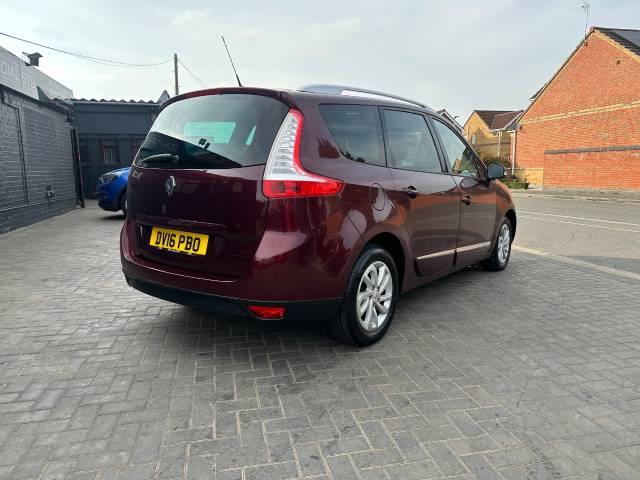 2016 Renault Grand Scenic 1.5 dCi Dynamique Nav 5dr finance available