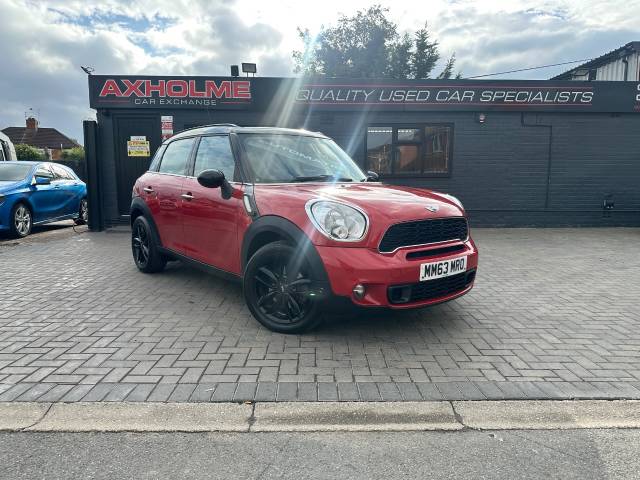 Mini Countryman 2.0 Cooper S D 5dr Auto full service history Hatchback Diesel Red