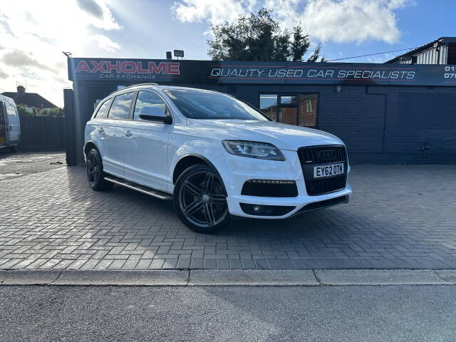 Audi Q7 3.0 TDI 245 Quattro S Line Plus 5dr Tip Auto Estate Diesel White